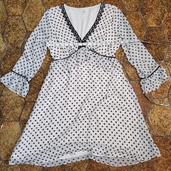 Max Studio Polka Dot Peplum V Neck Ruffle Dress Lace Trim Elastic Waist Sz L - Picture 9 of 13